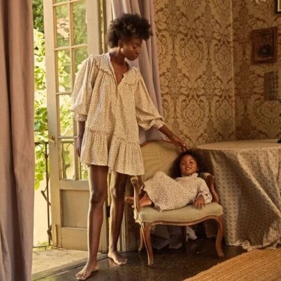 Doen Dresses & Skirts - Doen Cream Floral Dress